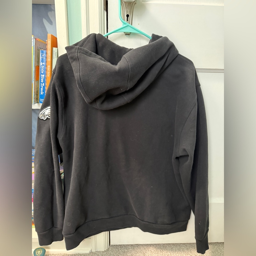 Men’s lululemon Philadelphia Eagles nfl Black Hoodie size M - Picture 2 of 3